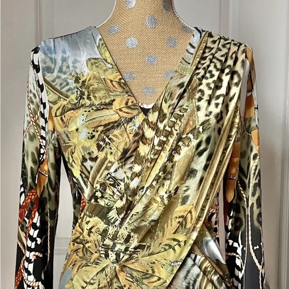 Elysee 26 Top. - Picture 1 of 7